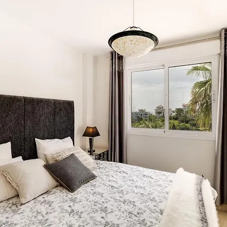 Your Dream Penthouse In Selwo * Estepona